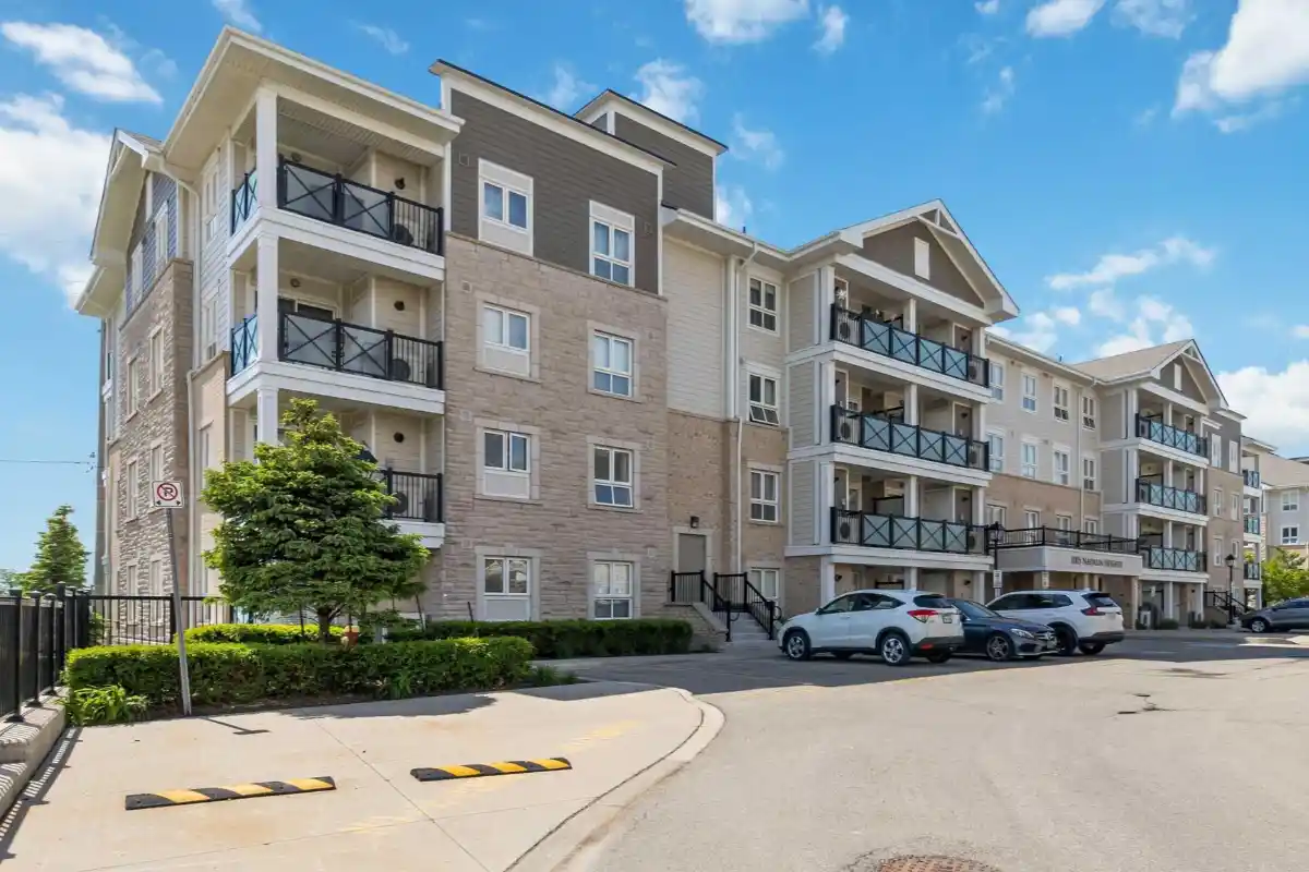 1005-1045 Nadalin Heights, Milton - Village Suites condominiums by Mattamy