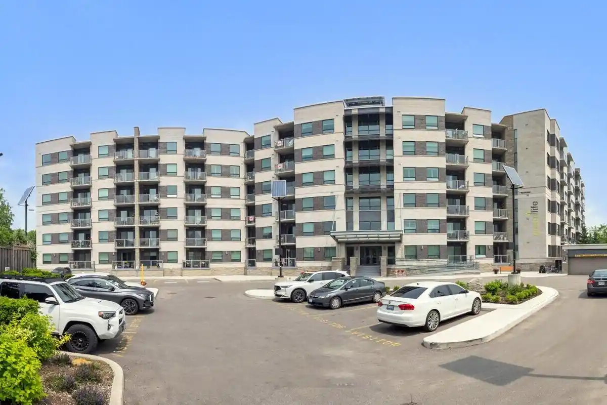 383 Main Street East, Milton - Greenlife condos in downtown Milton